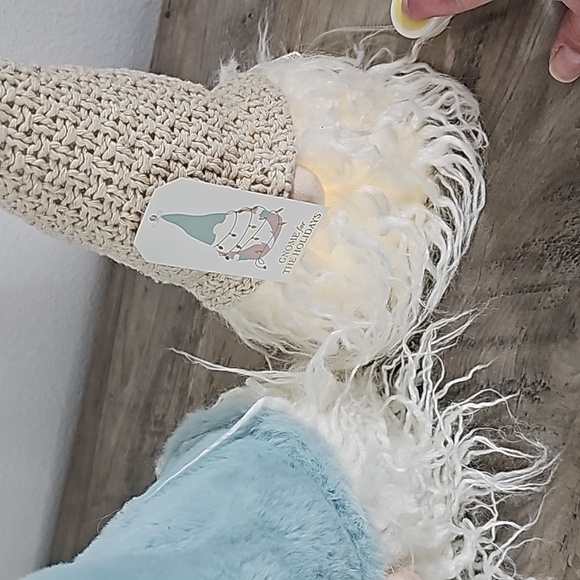 2 Light Up Gnomes - Picture 6 of 7